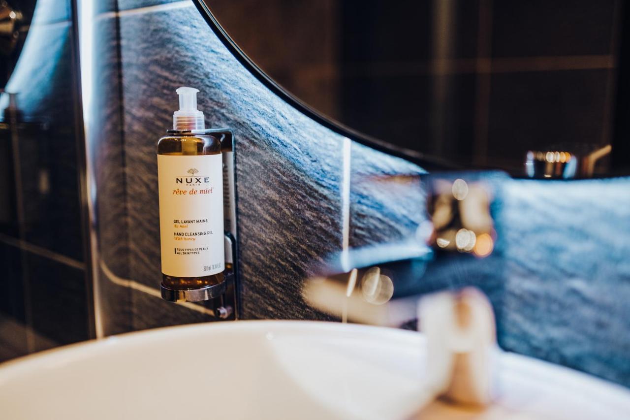 Wine & Wellness Hotel Besedni Dum Valtice Exteriör bild