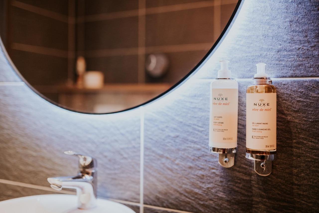 Wine & Wellness Hotel Besedni Dum Valtice Exteriör bild